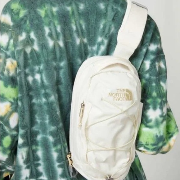 The North Face Borealis Sling - Picture 3 of 17